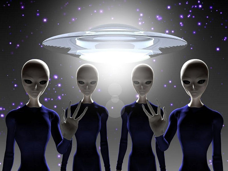 Scientists to search for alien traces on the Moon