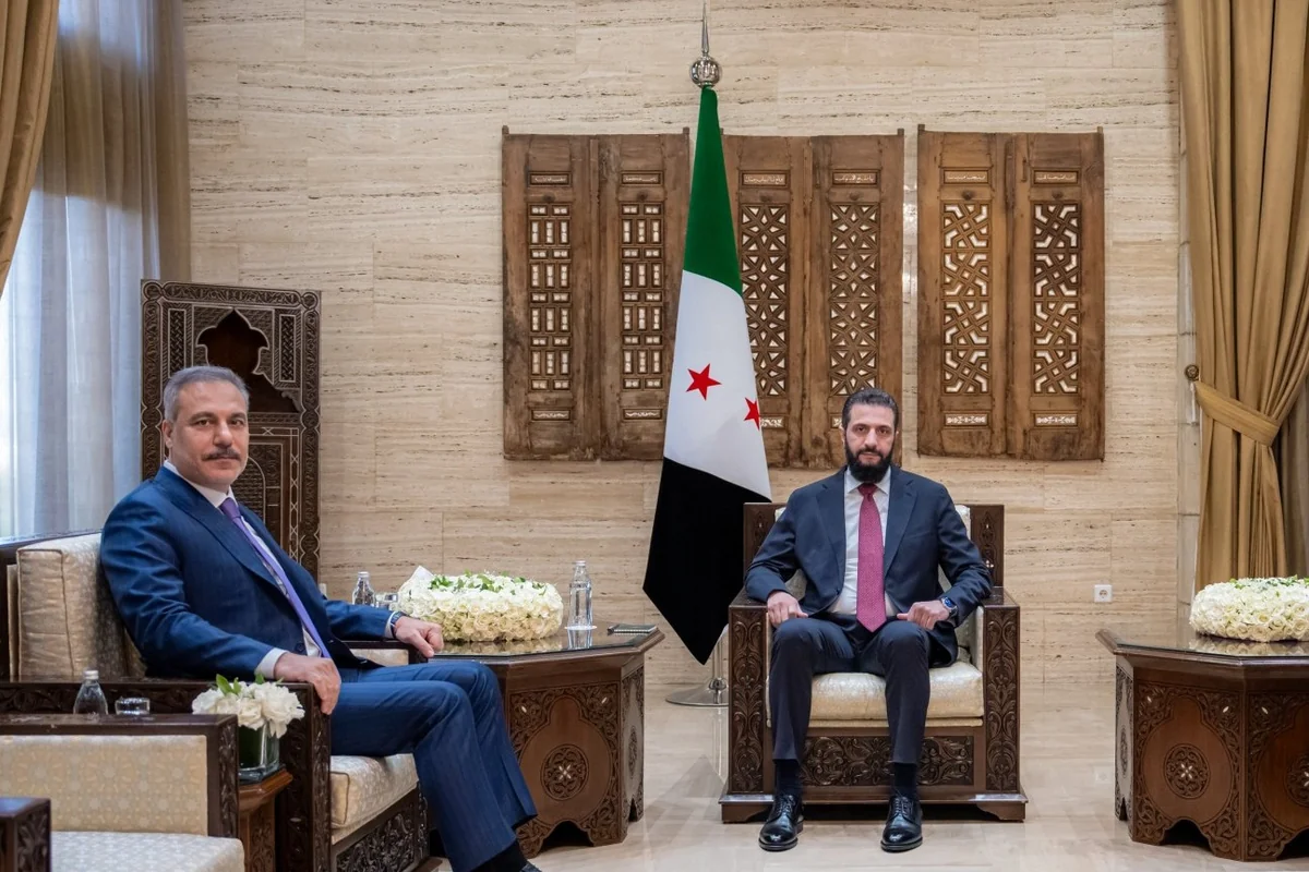 Əhməd Əl Şaraa&nbsp;Hakan Fidan regional məsələləri müzakirə edib