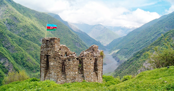 Artıq "Qara bağ"&nbsp;yoxdur: general Tomsondan qalib Əliyevədək