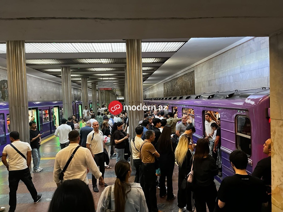 Bakı metrosunda hərəkəti dayandıran səbəb açıqlandı &ndash; YENİLƏNİB