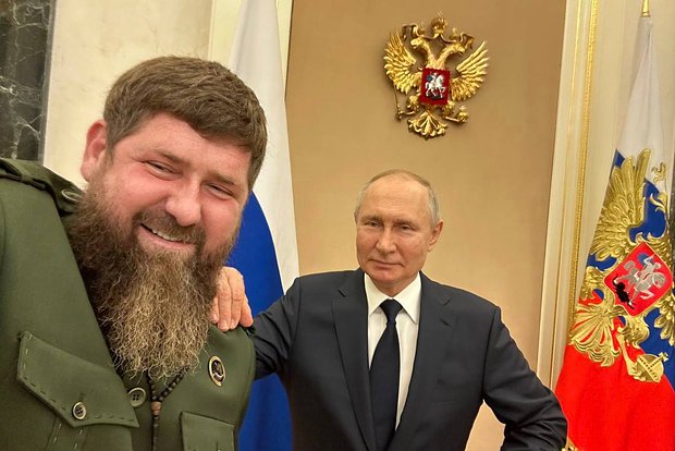 Rusiyada 10 regiona rəhbər seçilir: Kadırov da mübarizə aparır
