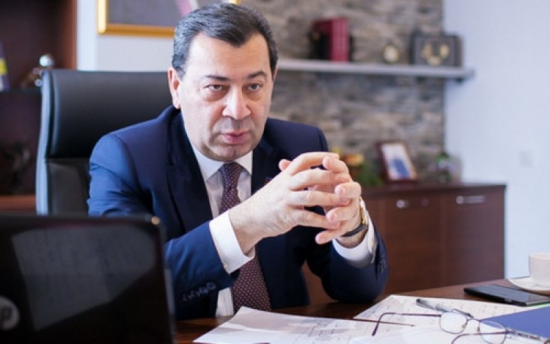 Hamı növbəyə yığışacaq ki, Qarabağa investisiya qoysun!