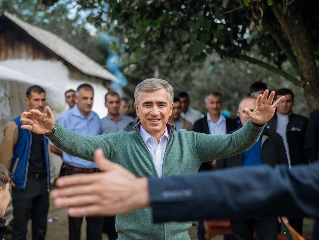 Anar Ələkbərov Pəncəli Teymurovun ailəsinin toy məclisinə qatıldı - FOTO