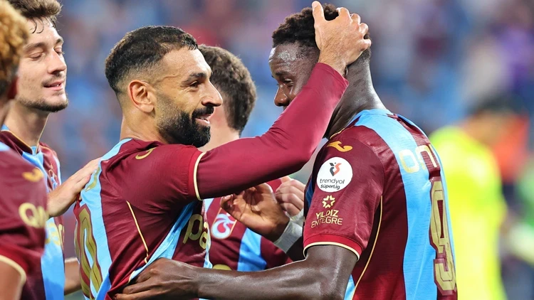 “Trabzonspor” “Qalatasaray”ı darmadağın etdi - Şok hesab