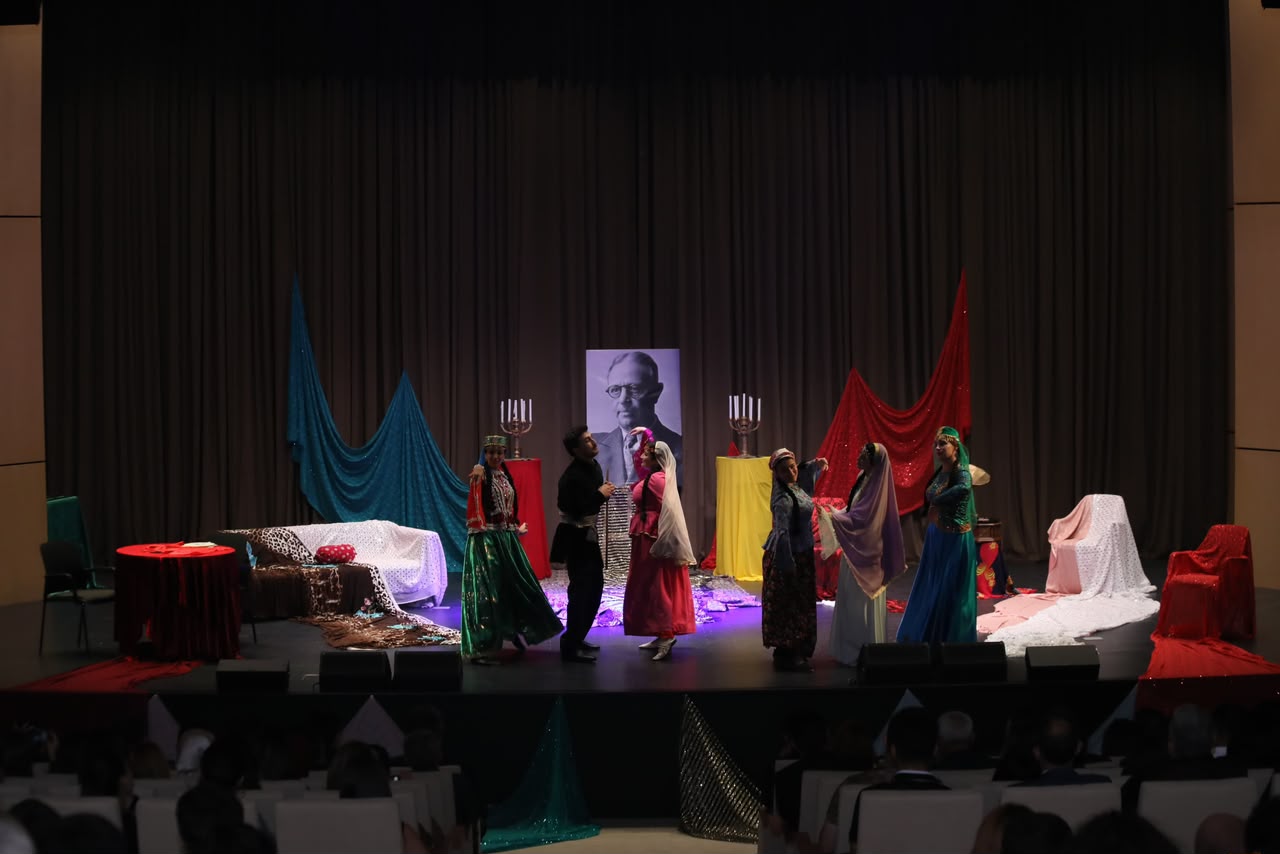 &ldquo;Arşın mal alan&rdquo; operettası Lənkəran teatrının təqdimatında Xankəndidə nümayiş olunub