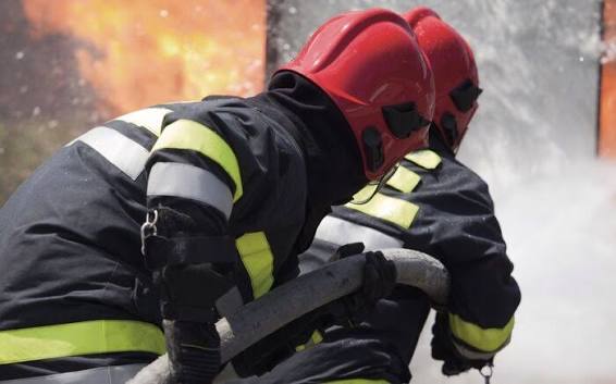 Sabunçuda 10 otaqlı ev yanıb