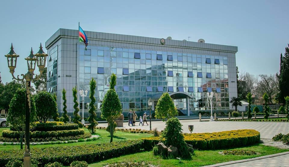 Lənkəran Şəhər İcra Hakimiyyəti məhkəməyə verildi