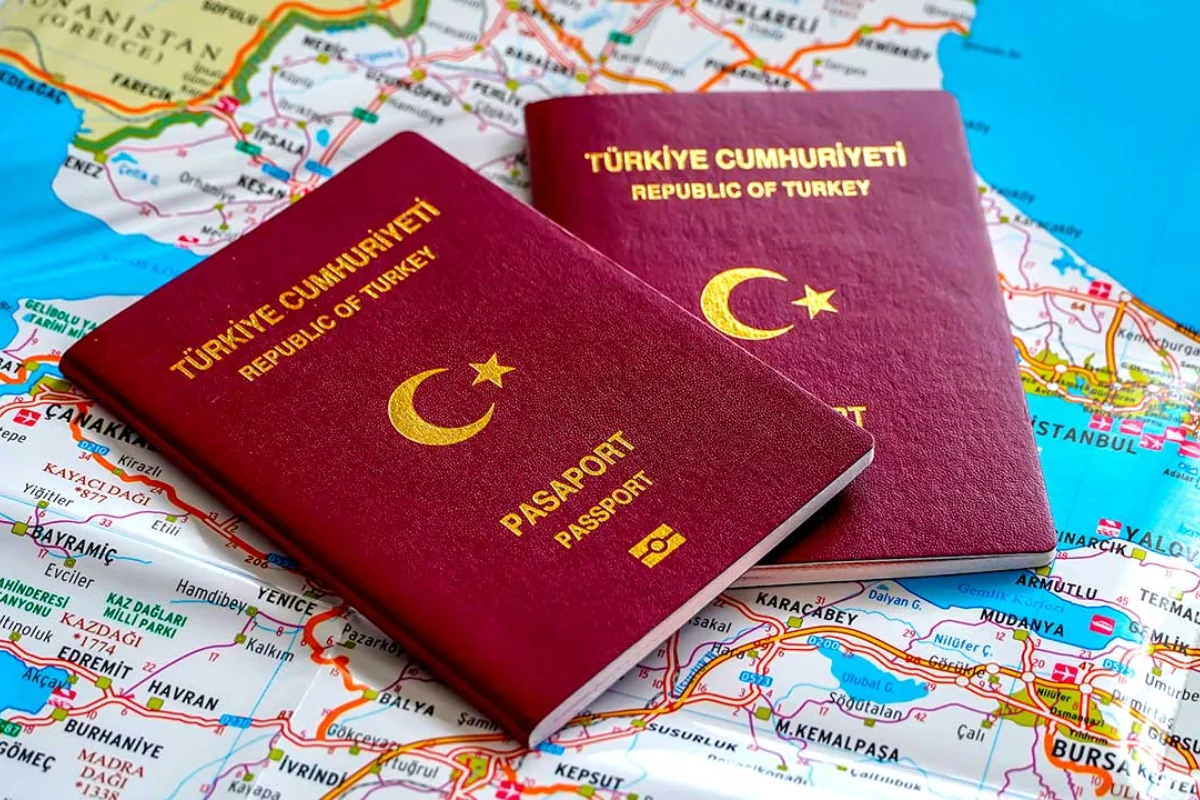 Türkiyədə minlərlə adamın vətəndaşlığı ləğv olundu