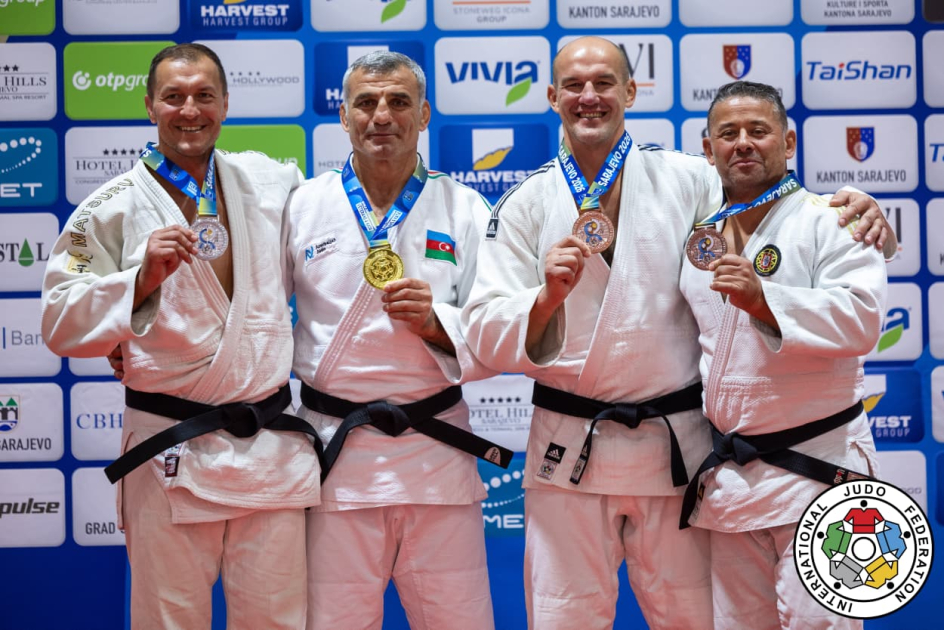 Daha iki veteran cüdoçumuz qızıl medal qazandı