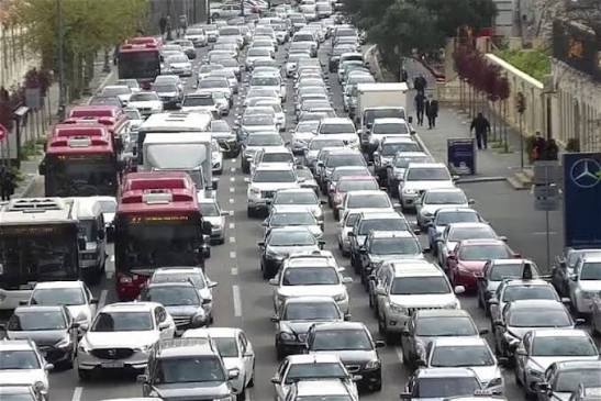 Bakıda bu yollarda sıxlıq var - SİYAHI