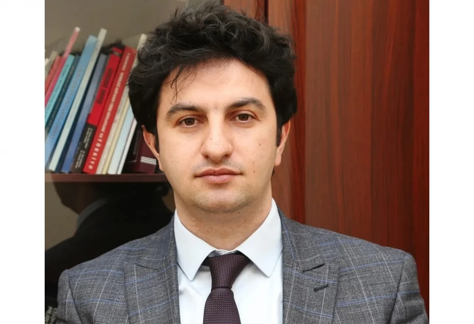 Azərbaycanlı politoloq İrəvandakı konfransa qatıldı - Ermənistanı tənqid etdi