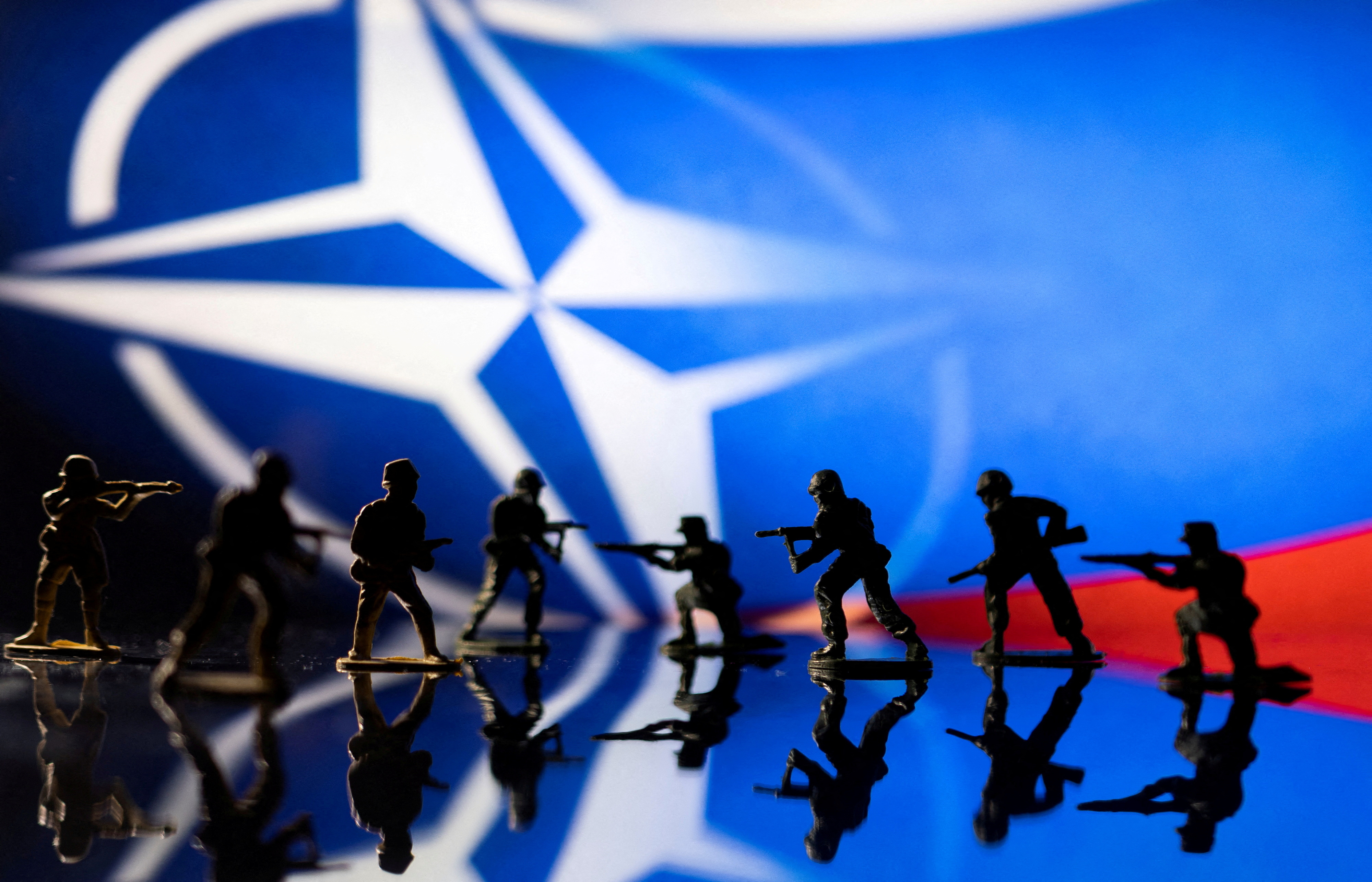 NATO Rusiyanın əməliyyatlarına hazırlaşır