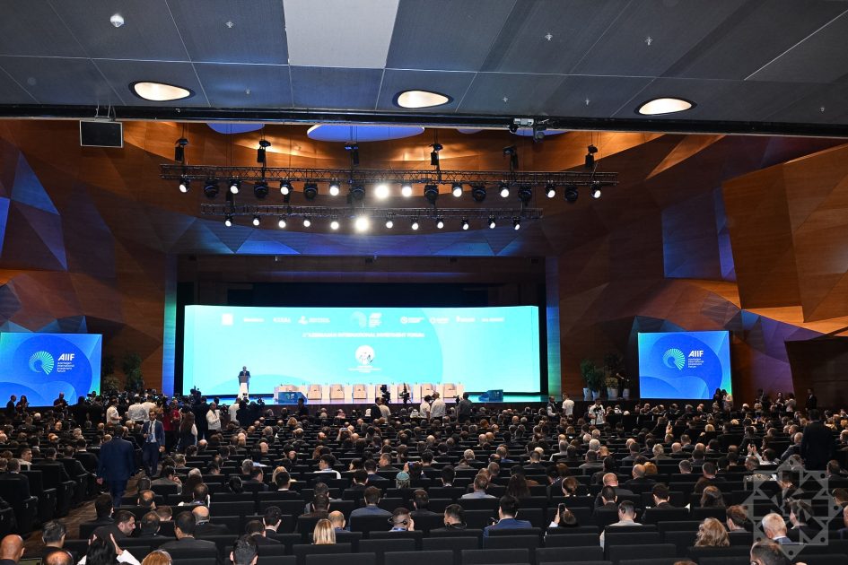 İnvestisiya Forumu çərçivəsində 11 sənəd imzalanıb