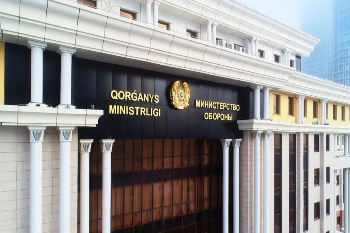 Qazaxıstanın yeni müdafiə naziri oldu 