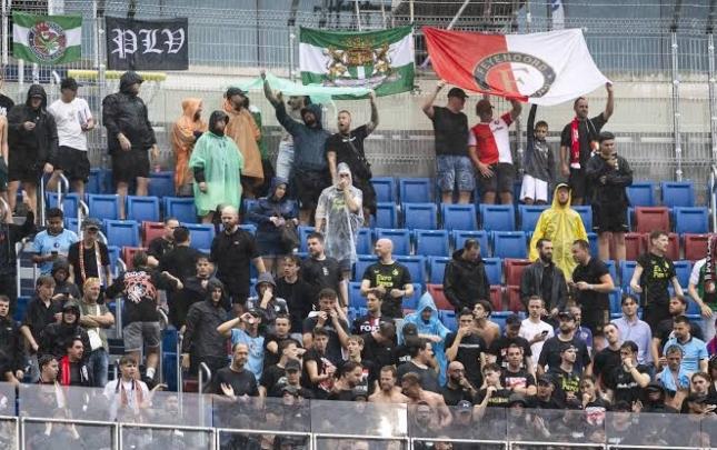 Klub azarkeşlərə görə cəzalandırıldı