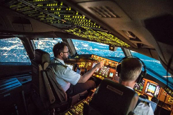 İsrail təyyarəsinin niyə qaçırılma siqnalı verdiyi açıqlandı - Pilotlar dalaşıb