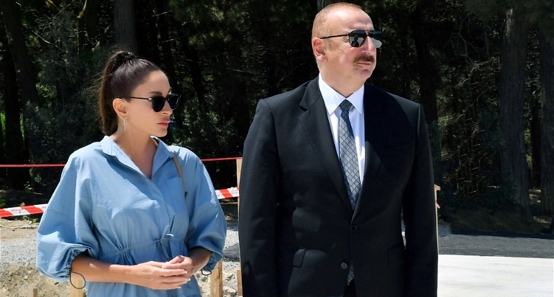 Prezident və Birinci xanım beynəlxalq sərgidə