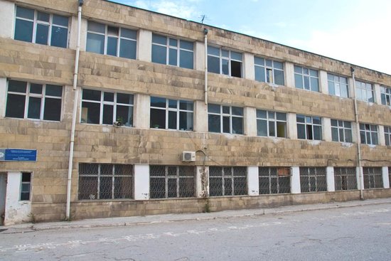 Sumqayıtda peşə məktəbinin yerində yaşayış binası tikilir? – Rəsmi CAVAB
