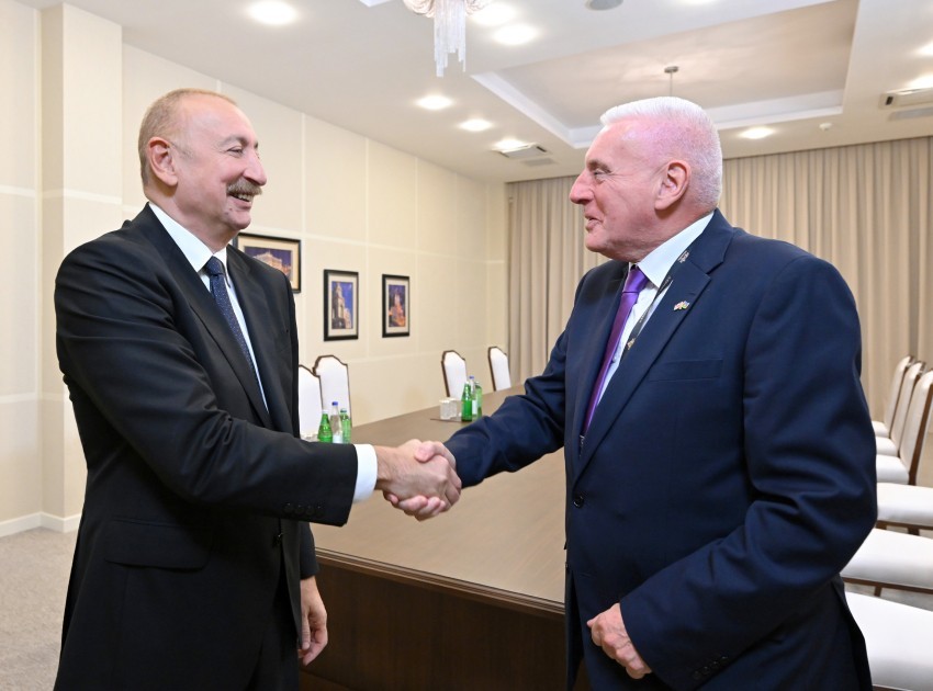 Prezident britaniyalı naziri qəbul etdi - GÖRÜNTÜ