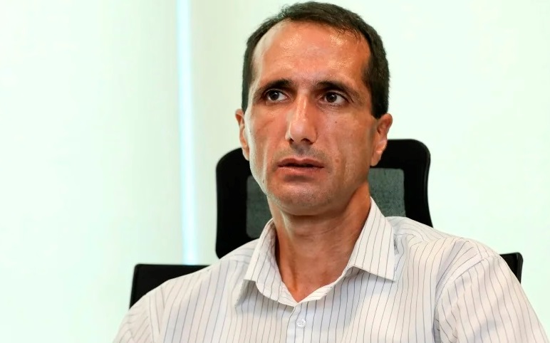 Tanınmış jurnalist ARB-dən çıxarılır, verilişi bağlanır