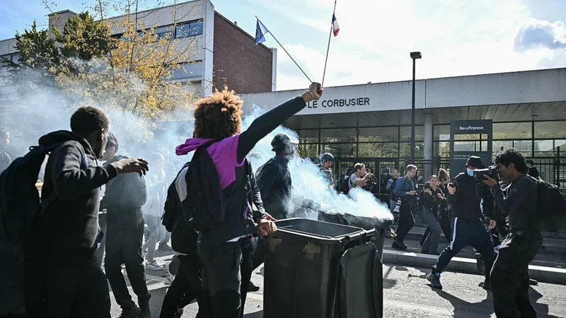 More than 6,600 people detained in school protests in France