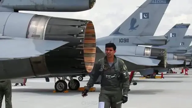 Pakistan döyüş təyyarələri husiləri vurub