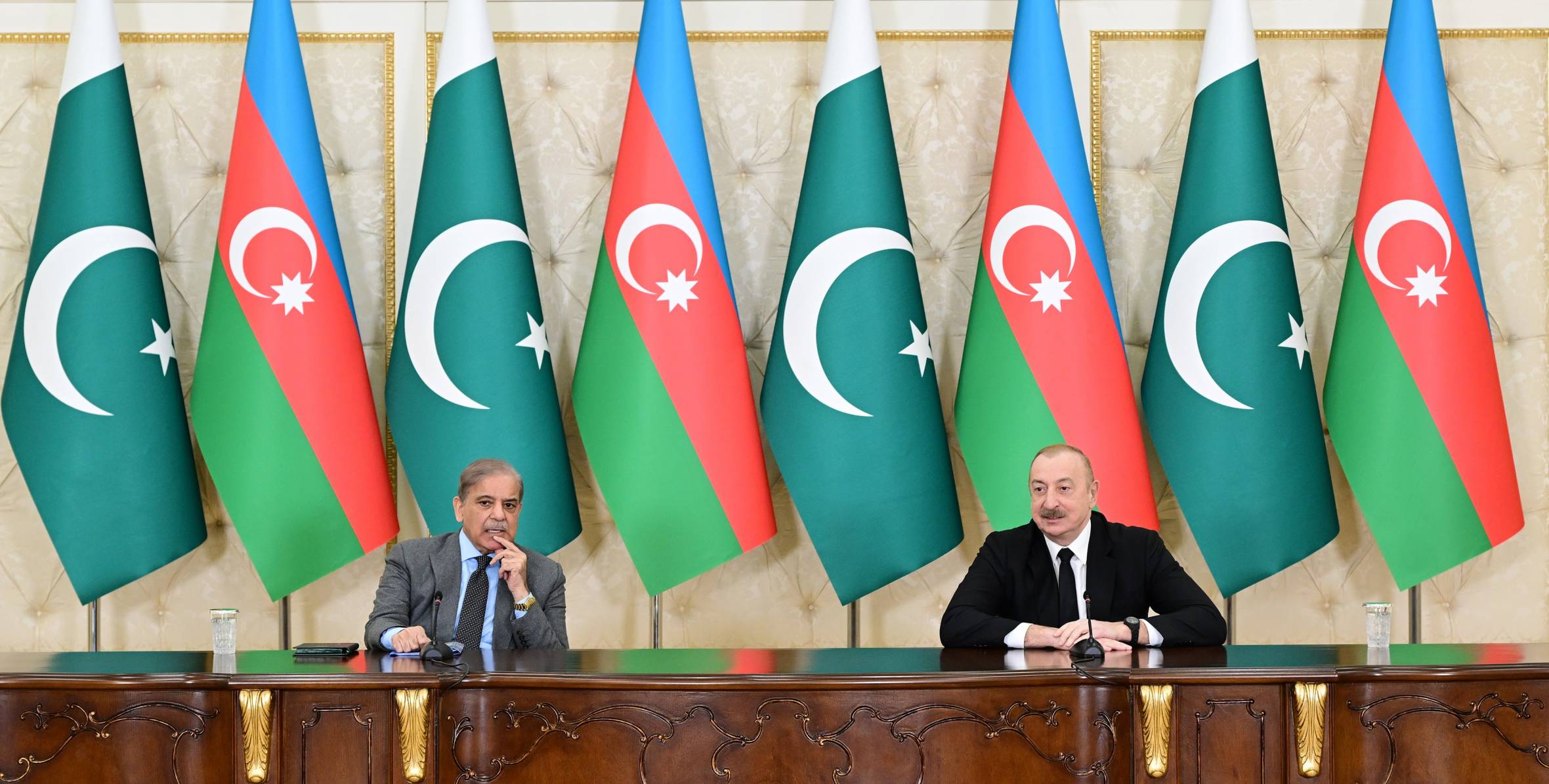 Şahbaz Şərif Prezident İlham Əliyevə zəng edib 