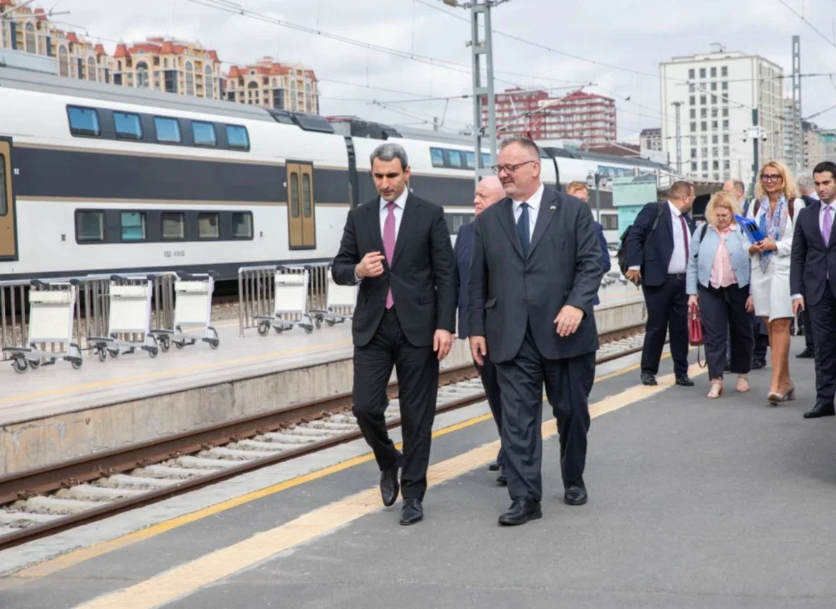 Çexiyanın nəqliyyat naziri Bakı Dəmiryol Vağzalında olub - FOTOLAR