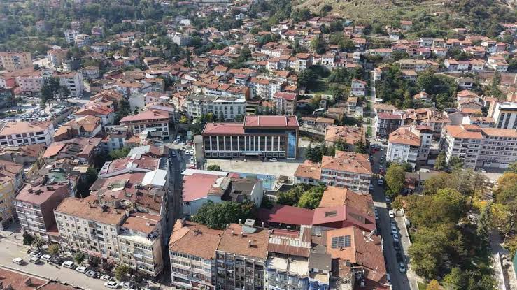 Türkiyədə infeksiya şəhəri cənginə aldı: 5 min nəfər yoluxub
