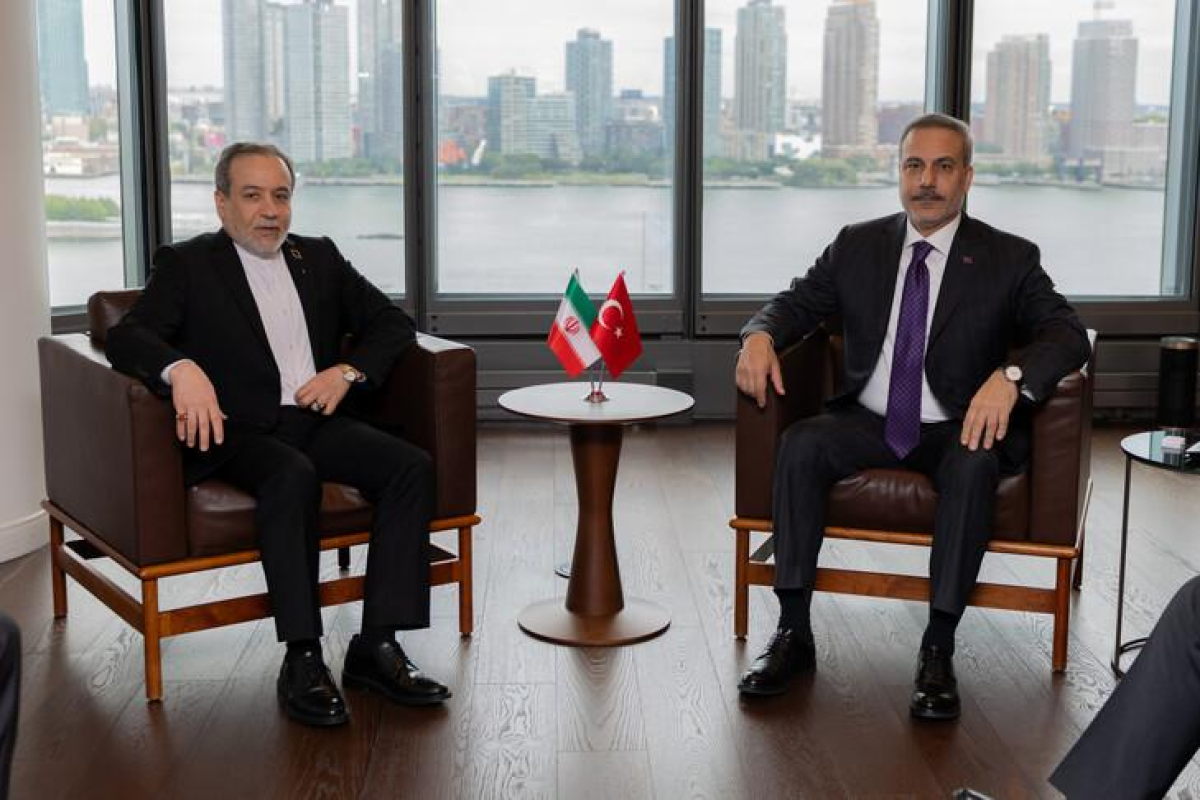 Regional gərginliyi müzakirə etdilər