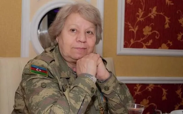 Ordumuzun ilk qadın snayperi vəfat etdi 