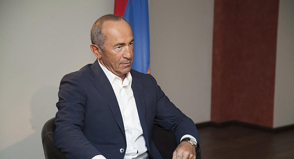 Robert Koçaryan həbsdə qaldı