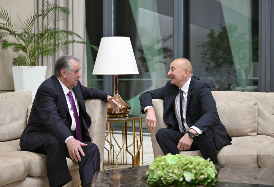 İlham Əliyev Tacikistan Prezidenti ilə görüşüb
