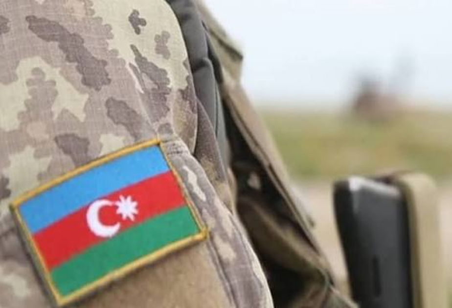 Hərbçi əməkhaqlarının artırılması təsdiqləndi 