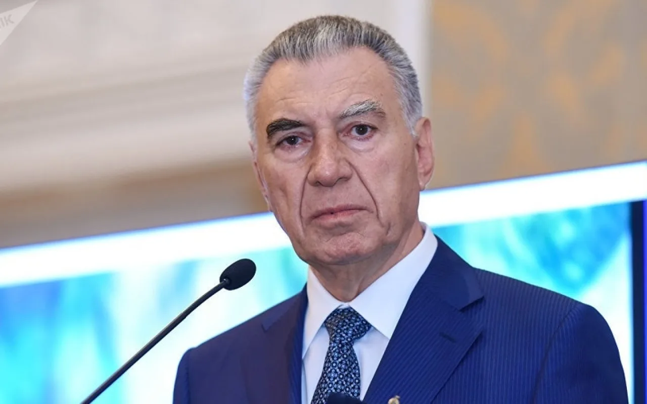 Əli Həsənova yeni vəzifə verilir 