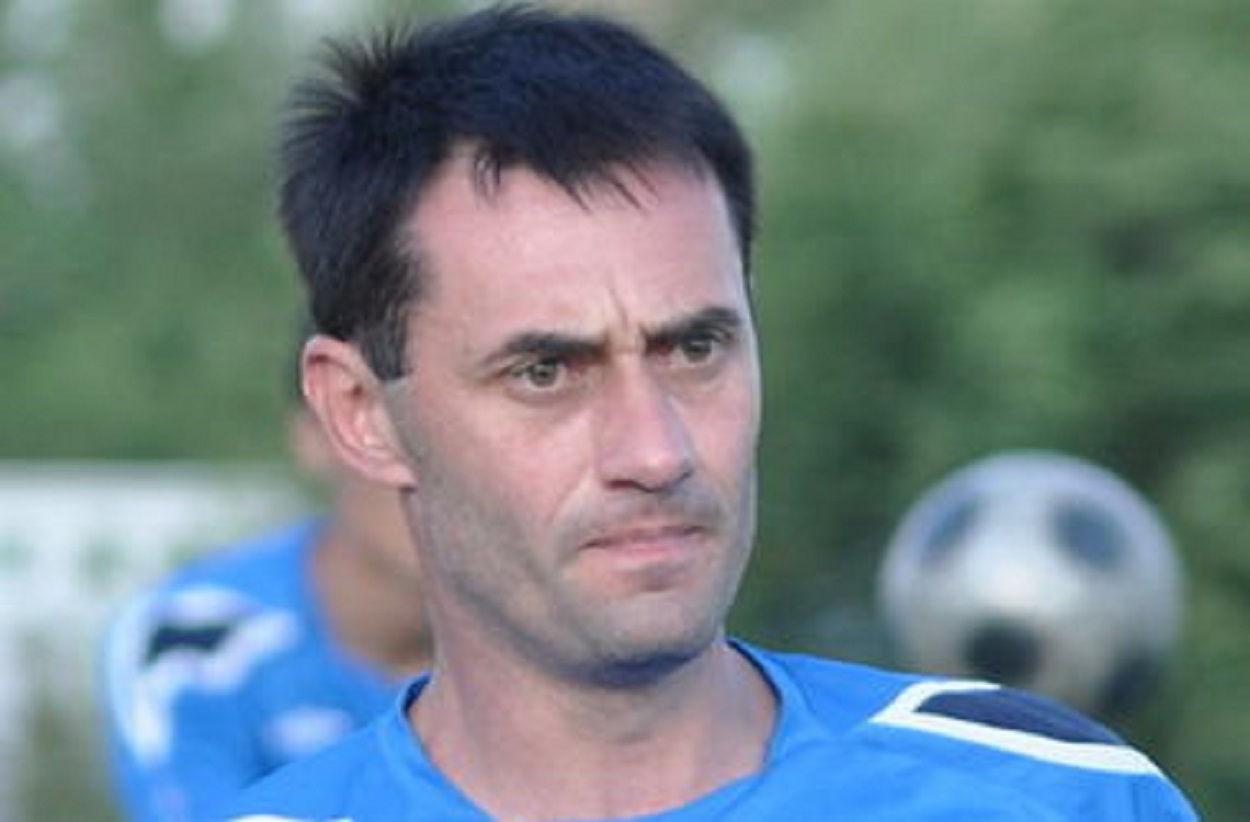 Ukrayna millisinin məşhur futbolçusu müharibədə öldü