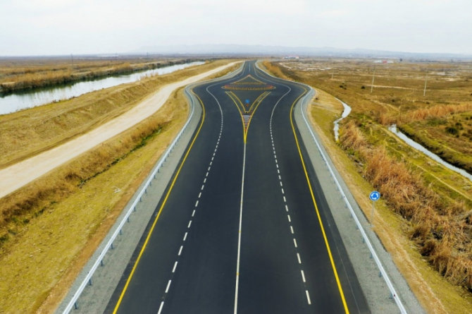 Cənub bölgəsinə ödənişli yollar çəkilsin – Deputatdan təklif