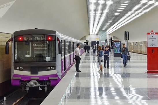 Metropoliten bu gün xüsusi rejimdə işləyəcək