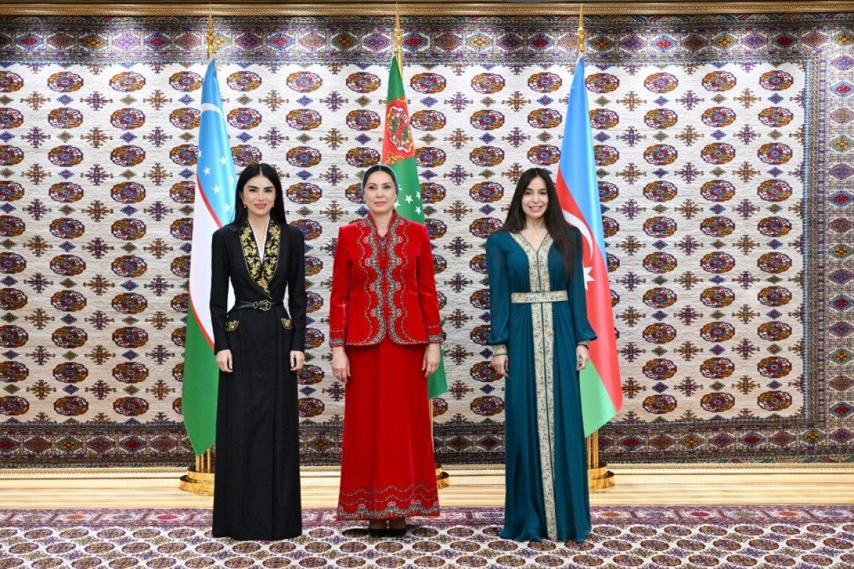 Aşqabadda Leyla Əliyevanın üçtərəfli görüşü oldu - FOTO 