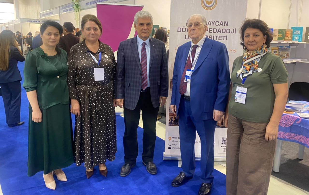 Universitet XII Bakı Beynəlxalq Kitab Sərgisində təmsil olunur