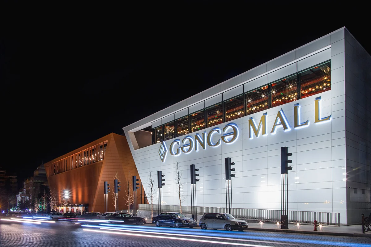 "Mall"dan oğuruluq oldu