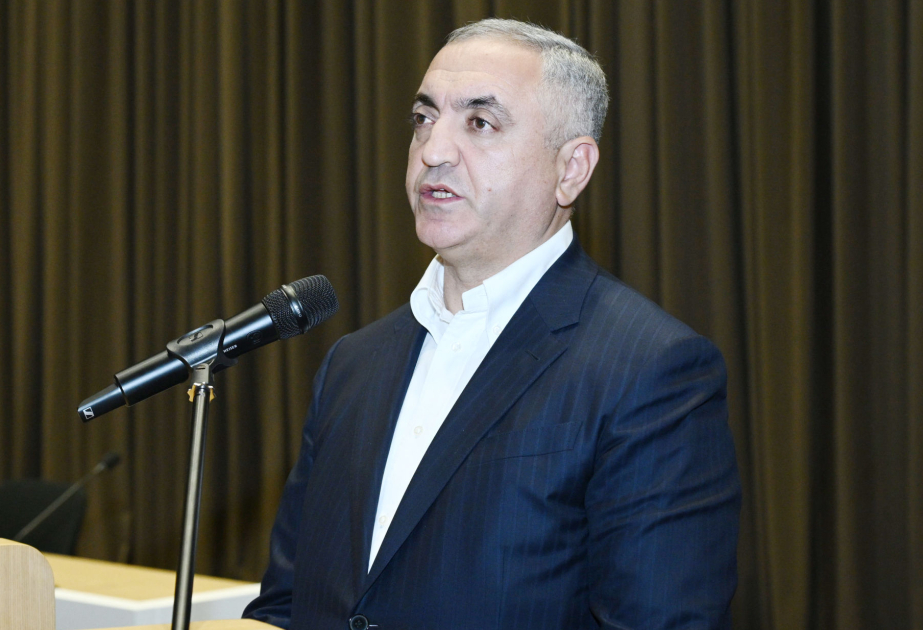 Prezidntin işdən çıxardığı Elçin Yusubov kimdir? - DOSYE