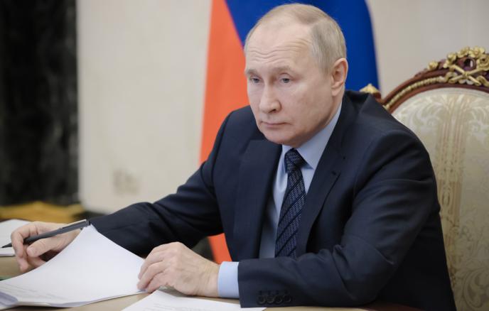 Putin hökumətdə ciddi dəyişiklik etdi - Baş nazirin müavinləri artırıldı