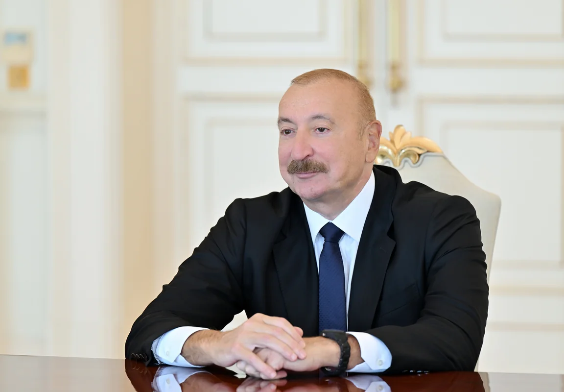 Prezident Xalq rəssamını təbrik etdi