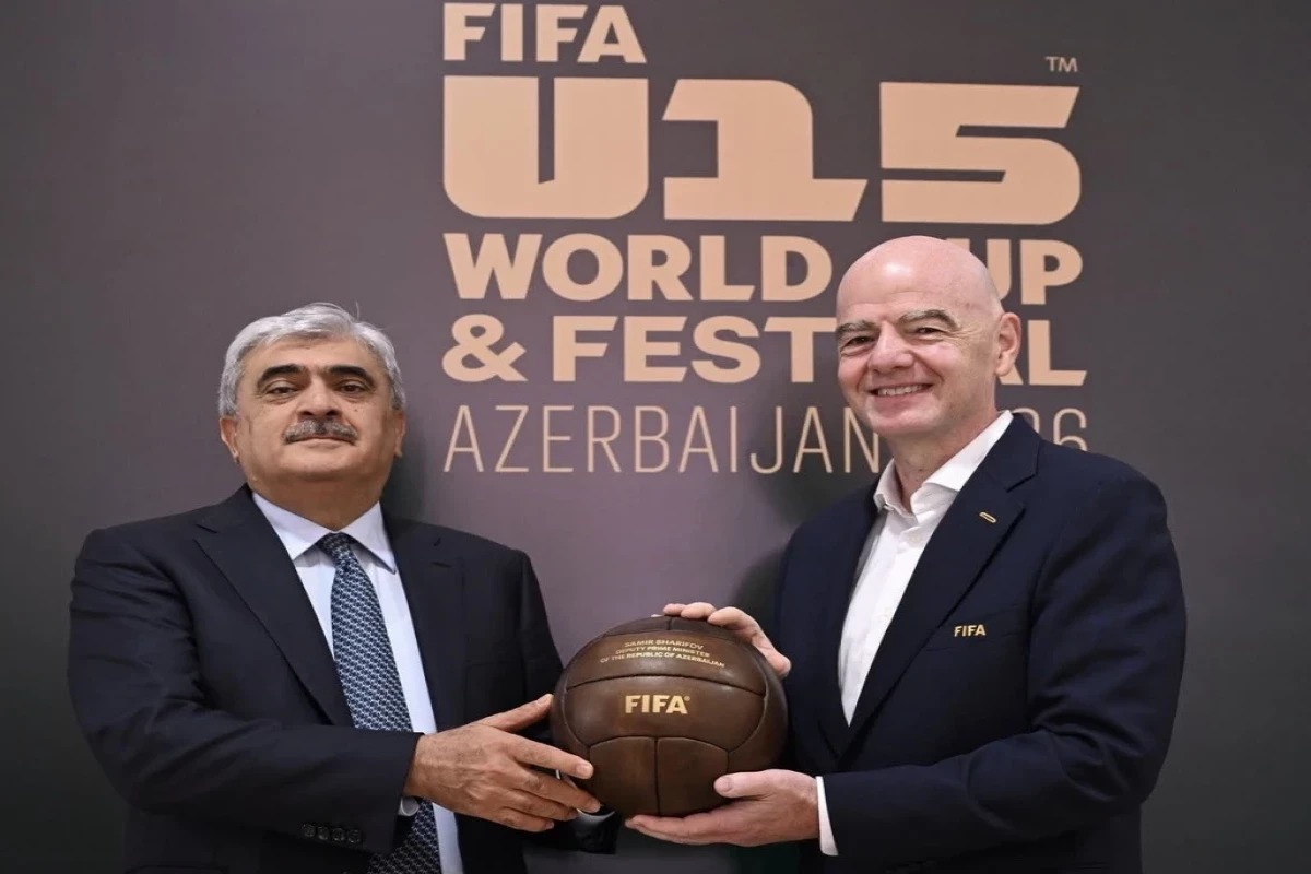 Azərbaycana təşəkkürümü bildirirəm -&nbsp;FIFA prezidenti
