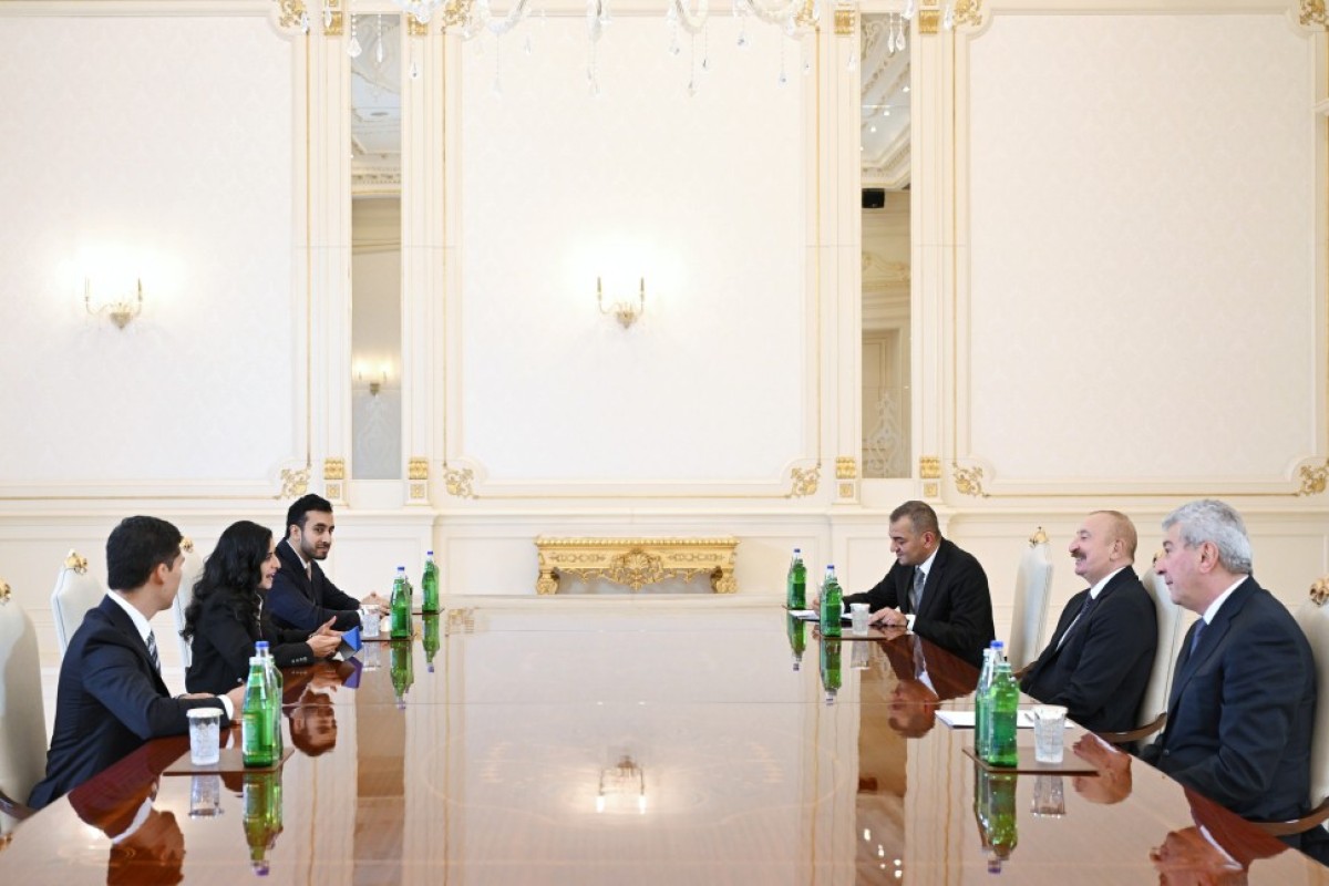 İlham Əliyev Şeyxa Əl Nuveysini qəbul etdi