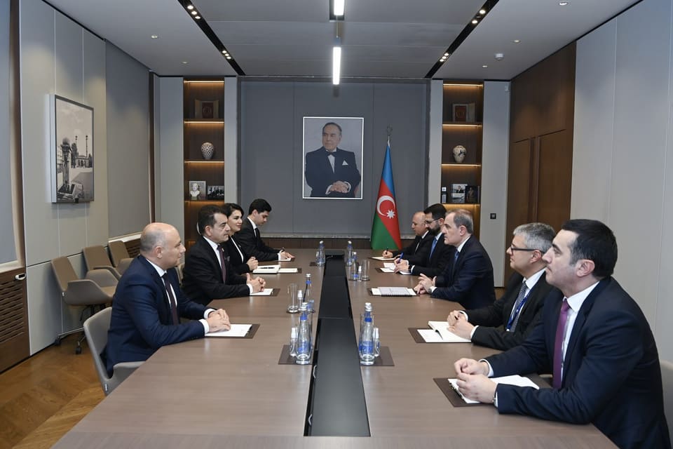Ceyhun Bayramov ICESCO-nun baş direktoru ilə görüşüb