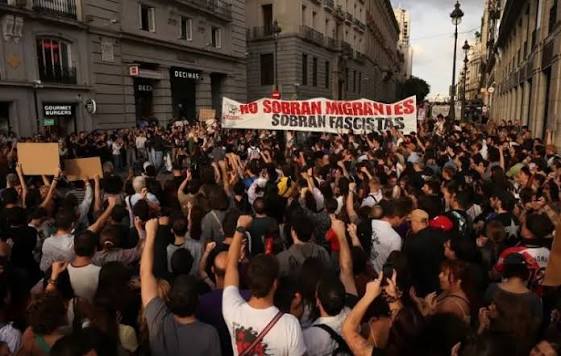 İspaniyada qatar qəzası ölkəni etirazlara bürüdü