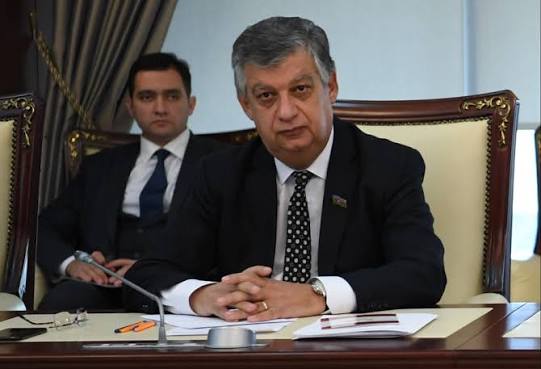 Kəndlərdə işləyən vəkillərə güzəştlər edilsin - Əli Məsimli