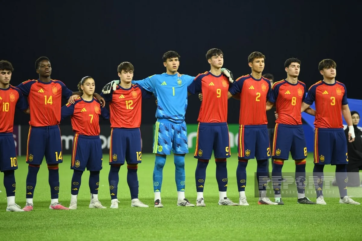 İspaniya millisi Bakıda çempion oldu